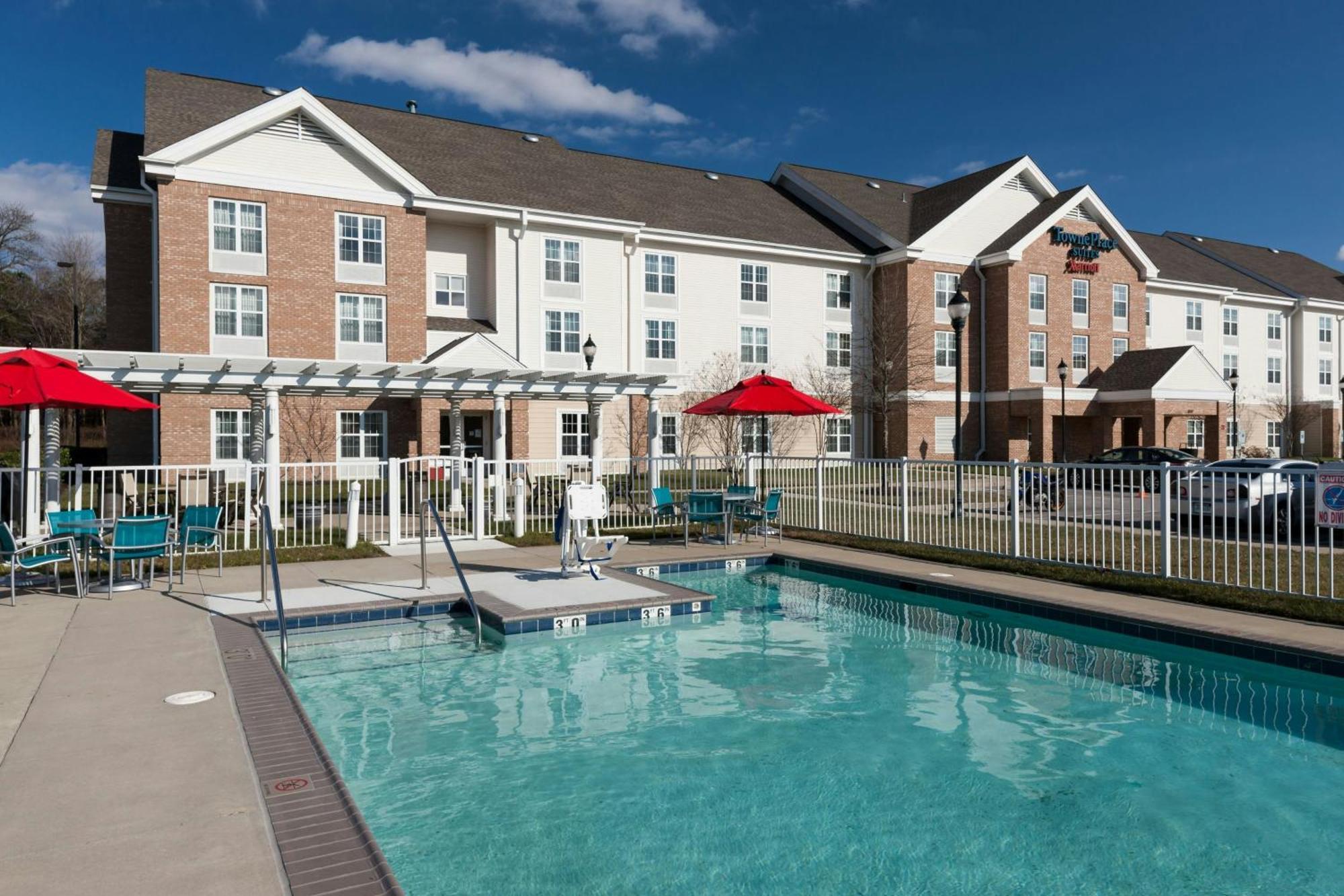 Towneplace Suites Suffolk Chesapeake מראה חיצוני תמונה